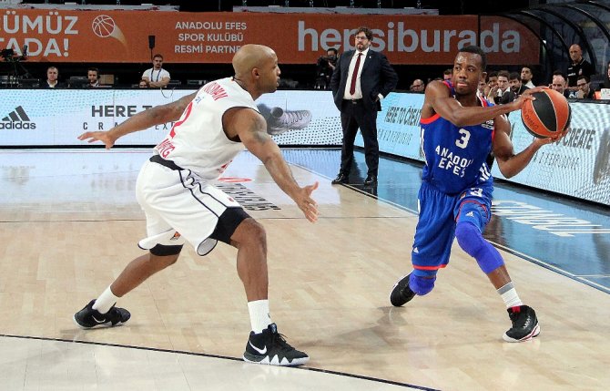 Anadolu Efes Rahat Kazandı