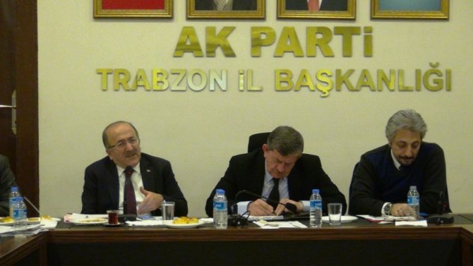 Başkan Gümrükçüoğlu Ak Parti İl Yönetimi İle Buluştu