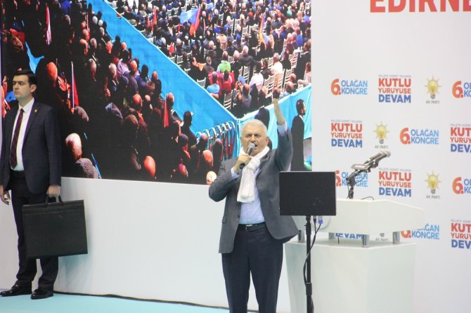 "Yunanistan Ege’de ‘Cinlik’ Yapmaya Kalkıyor"