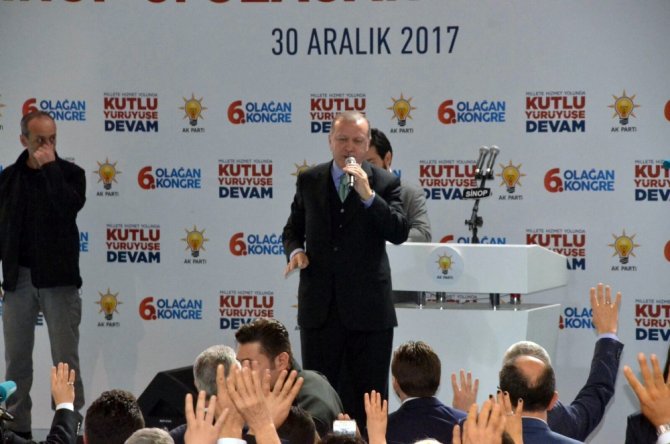 "Asgari Ücreti Enflasyonun Altına Düşürmedik"