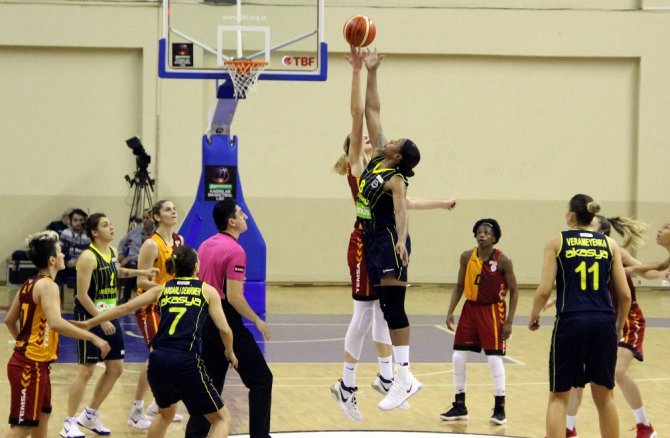 Yılın Son Derbisi Fener’in