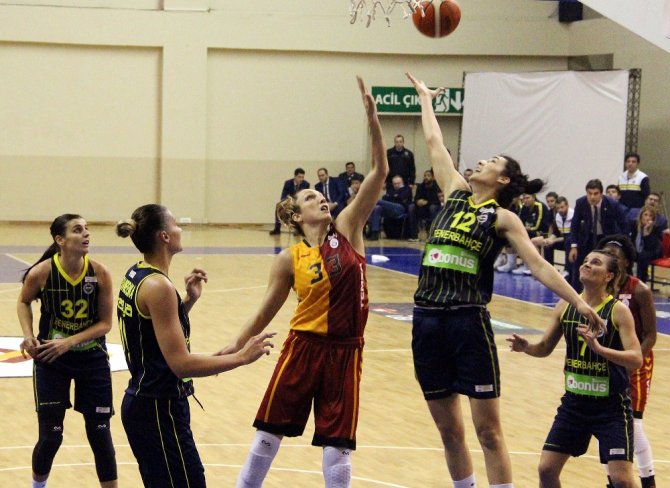 Yılın Son Derbisi Fener’in