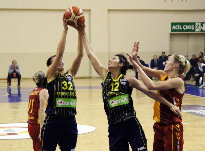 Yılın Son Derbisi Fener’in