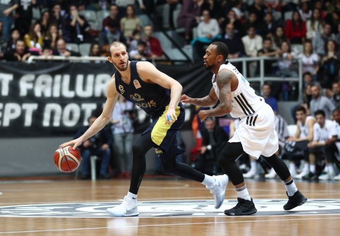 Fener Yine Kazandı: Kartal’ın Hasreti 15 Maça Çıktı