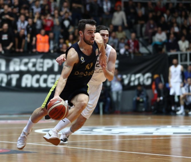 Fener Yine Kazandı: Kartal’ın Hasreti 15 Maça Çıktı