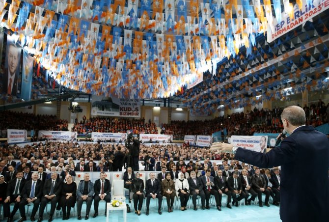 “Hani Sen Demokrattın ?”