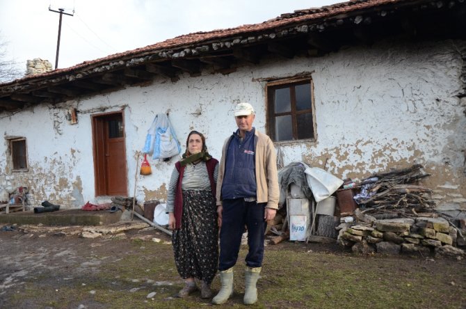 60 Haneli Köyde Artık Sadece İkisi Yaşıyor