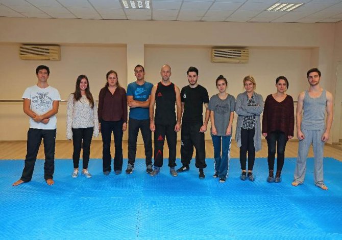 Kadınlar ’Wing Tsun’ Öğreniyor