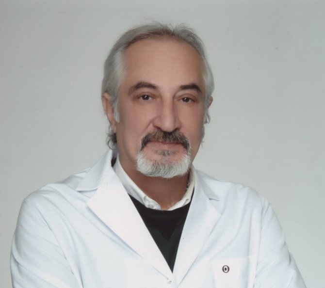 "Sıkı Ayakkabılar Nasıra Davetiye Çıkarıyor"