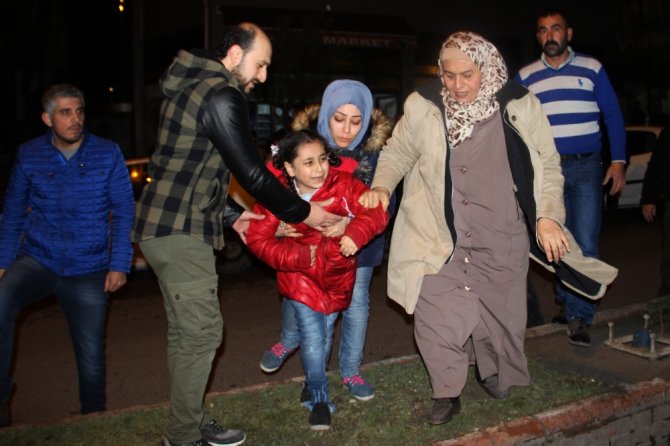 Yaralı Kızını Hastane Yerine Eve Götürmek İstedi