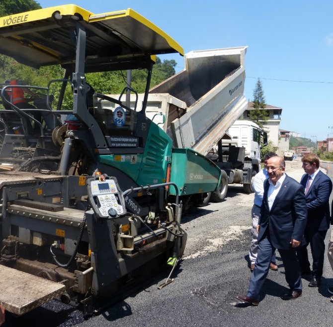 Trabzon’da 2017 Yılında Yollara 298 Bin Ton Asfalt Serildi
