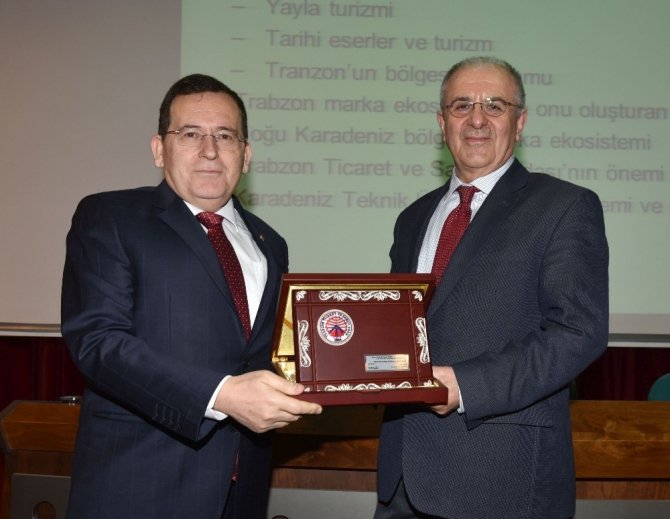 Türk Fındığının Dünyada Marka Olması İçin Formülü Verdi