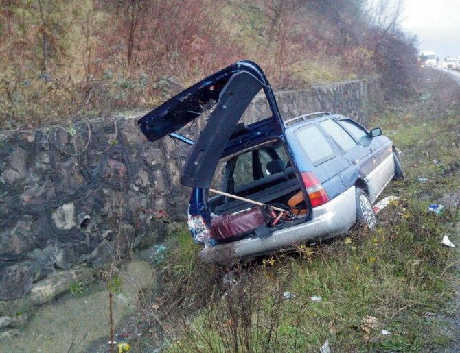 Madencileri Taşıyan Minibüs Takla Attı: 12 Yaralı