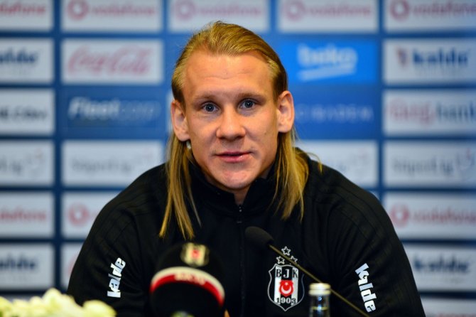 “Beşiktaş’la İmzaladım, Sonrasında Gelen Teklifleri Reddettim"