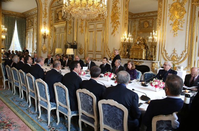 Erdoğan, Paris’te Heyetler Arası Öğle Yemeğine Katıldı