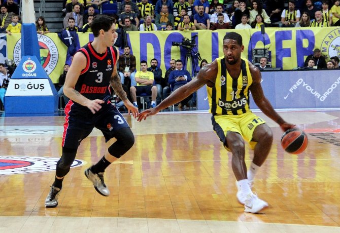 Fenerbahçe Doğuş, Baskonia’yı Yıktı