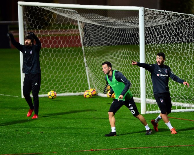 Beşiktaş’ta Kıran Kırana Antrenman