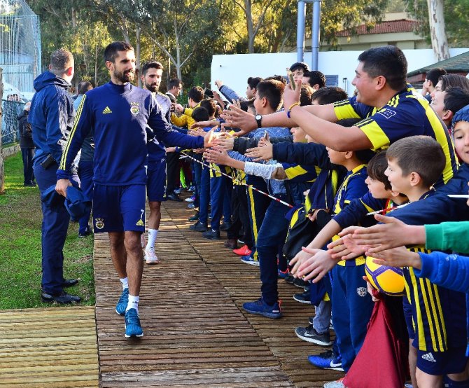 Fenerbahçe’ye Yoğun İlgi
