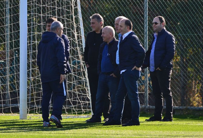 Sosa Ve Esteban Kampa Katıldı