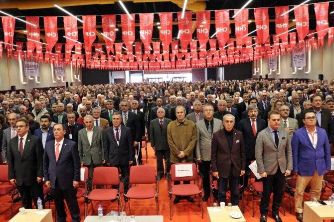 Baykal’ın Sandalyesi Boş Bırakıldı