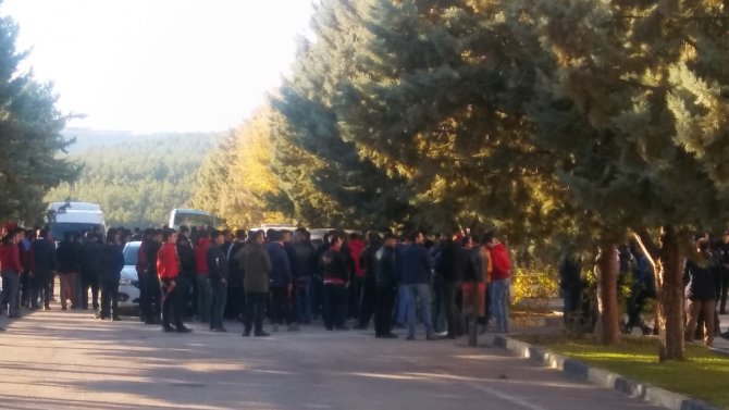 Gaziantepspor’da Taraftarlar Kulübü Bastı