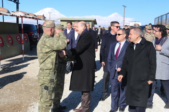 İçişleri Bakanı Soylu, Ağrı Dağı’nda