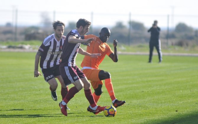 Alanyaspor Hazırlık Maçında Kazanamadı