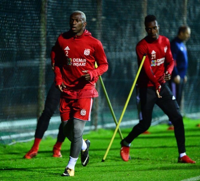 Sivasspor Hazırlıklarını Sürdürdü