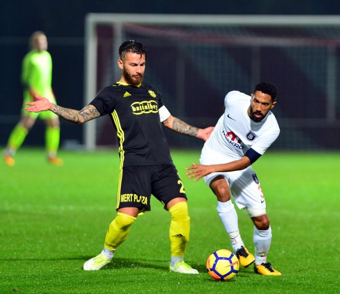 Başakşehir, Yeni Malatyaspor’u 4-1 Mağlup Etti