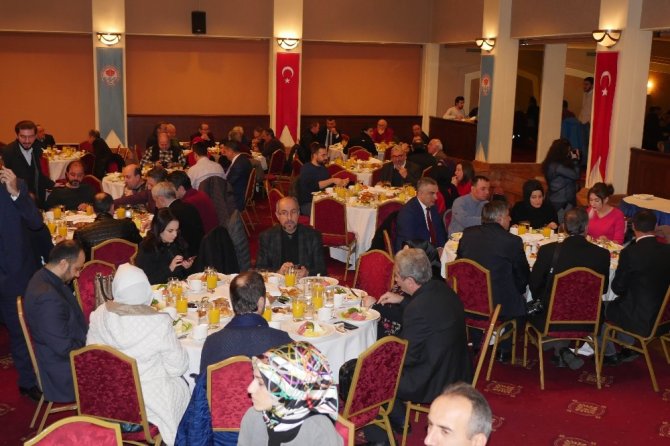 Trabzon Basını Çalışan Gazeteciler Gününde Bir Araya Geldi