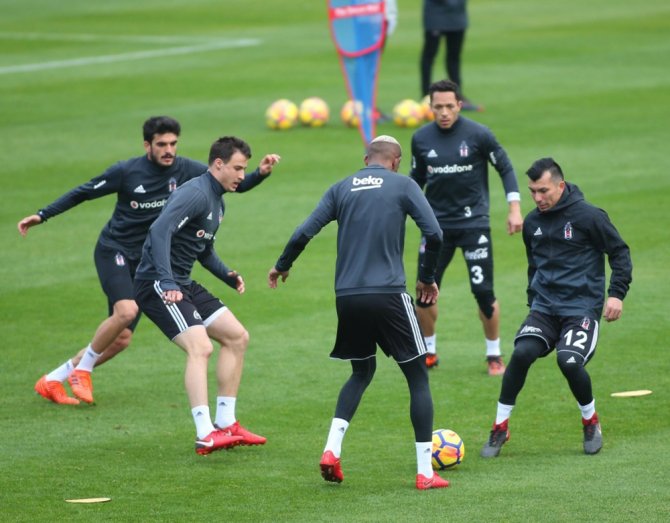 Beşiktaş’ta Hazırlıklar Devam Ediyor