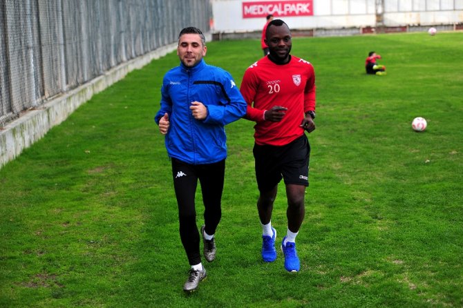 Samsunspor’da Serbest Kalan Oyuncu Sayısı Artıyor