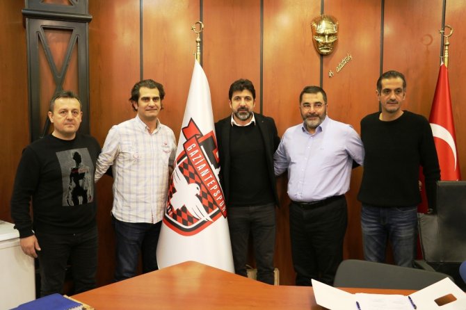 Gaziantepspor, Oktay Derelioğlu Sözleşme İmzaladı