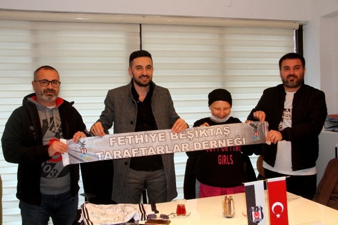 Beşiktaşlı Futbolcular Ona Nefes Oldu