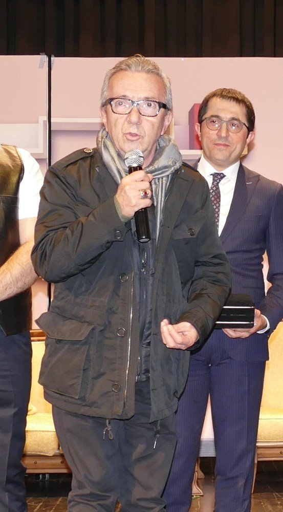 Trabzon’da “Garmagaruşuk” İsimli Tiyatro Gösterisi Ücretsiz Sahneleniyor