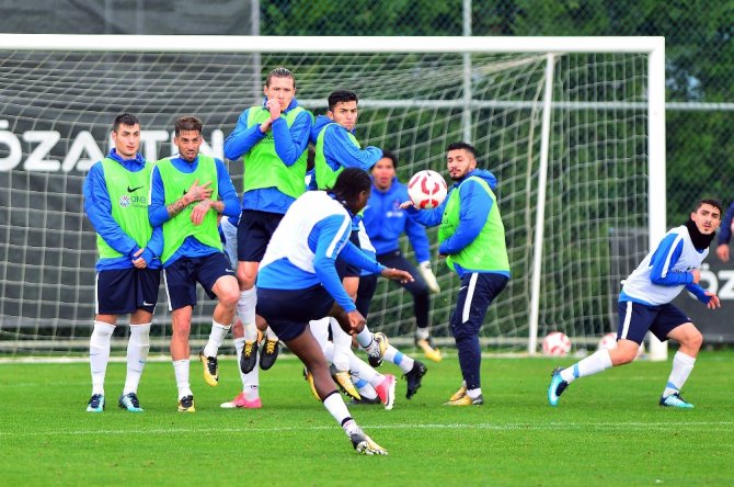Trabzonspor’da Çalışmalar Hız Kesmiyor