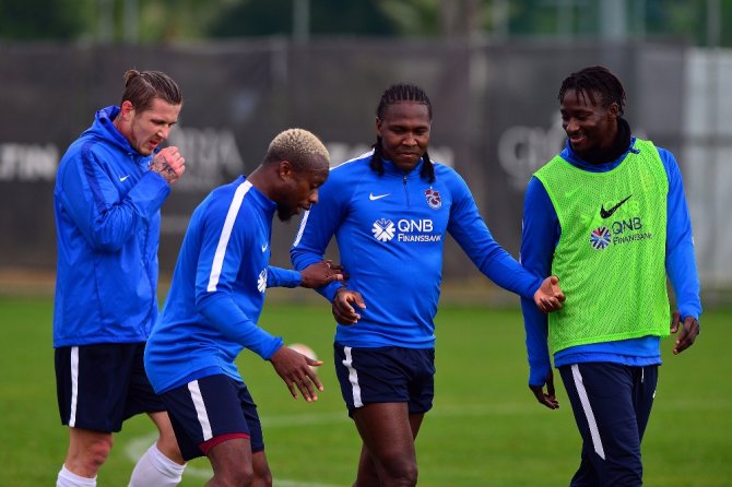 Trabzonspor’da Çalışmalar Hız Kesmiyor