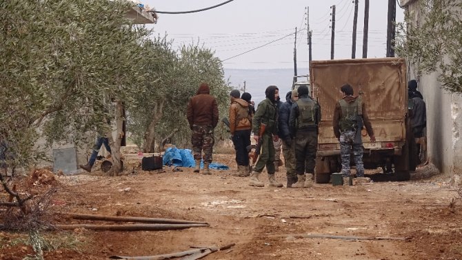 Muhalifler İdlib’de 16 Köyü Geri Aldı