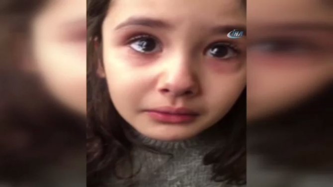 Minik Kız, Cumhurbaşkanını Göremeyince Gözyaşlarına Boğuldu