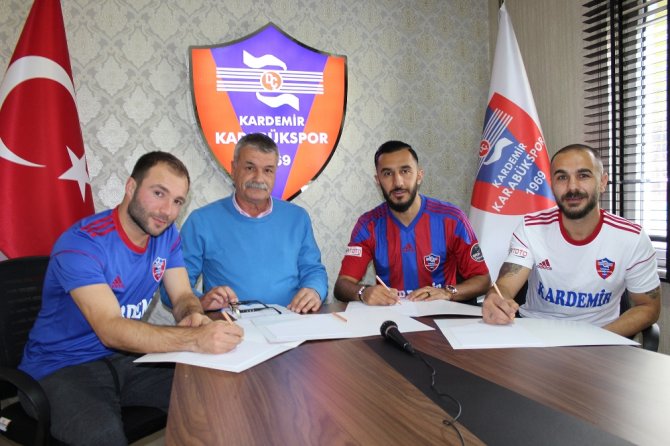 Karabükspor, 3 Oyuncuyla Resmi Sözleşme İmzaladı