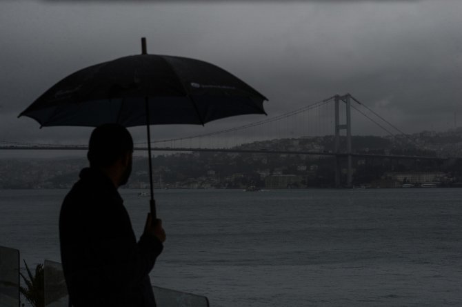 İstanbul’da Yağmur Etkili Oluyor