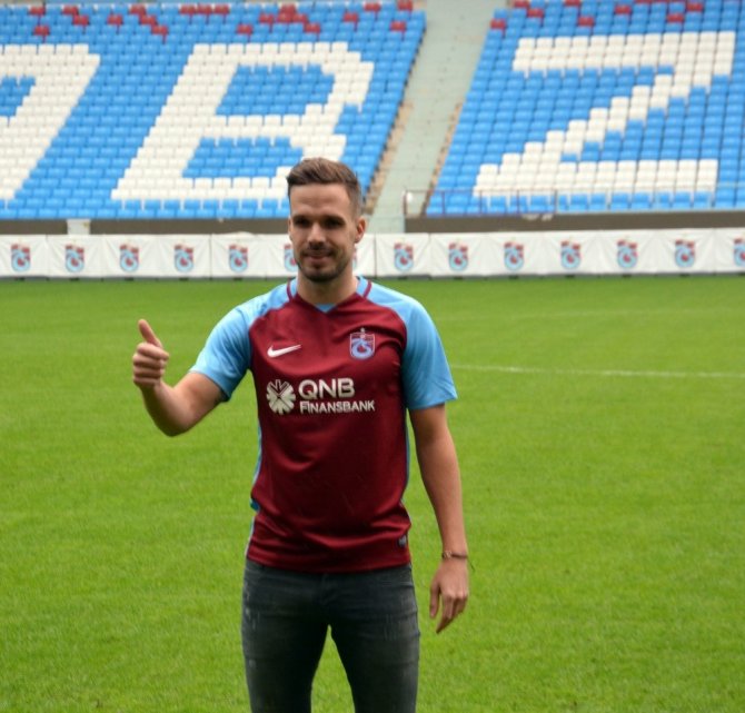 Trabzonspor, Filip Novak İle Sözleşme İmzaladı