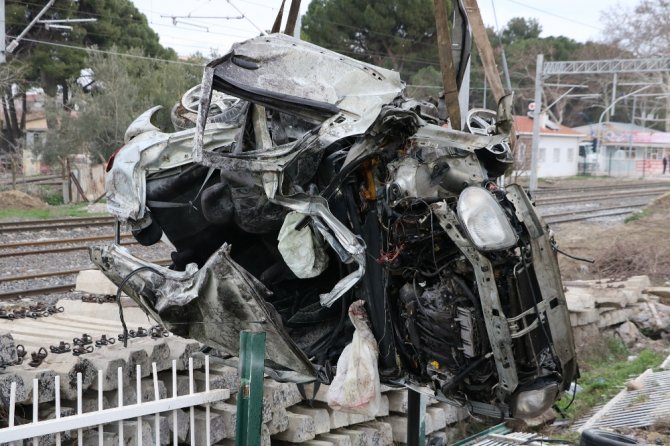 Manisa’da Korkunç Kaza: 4 Ölü, 2 Yaralı