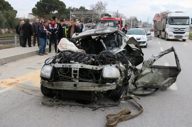 Manisa’da Korkunç Kaza: 4 Ölü, 2 Yaralı