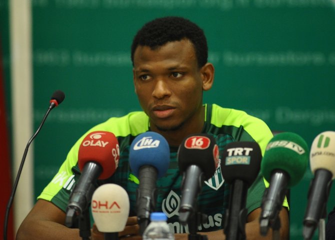 Bursaspor Shehu İle Sözleşme İmzaladı