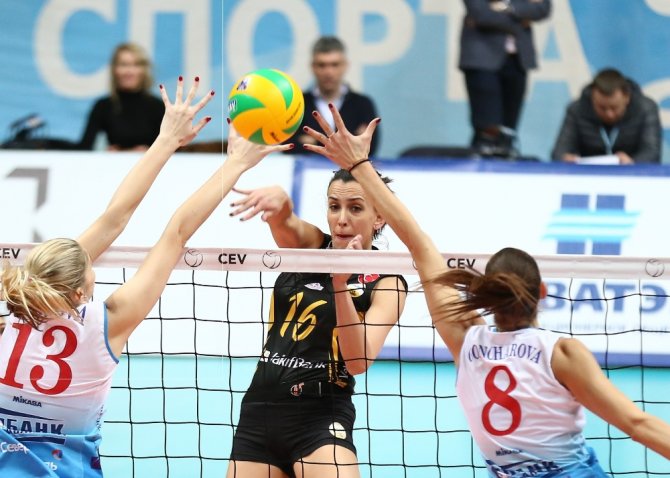 Vakıfbank, Rusya’da Kazandı