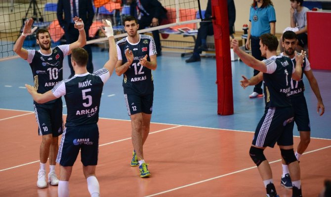 Arkas Spor, İnegöl Belediyespor’a Fırsat Tanımadı