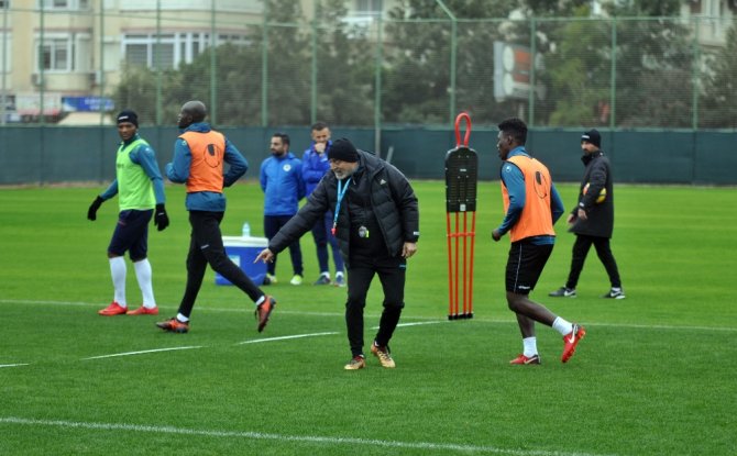 Alanyaspor’da Bursaspor Mesaisi Sürüyor