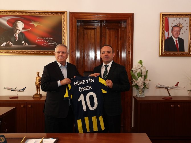 Aziz Yıldırım Edremit’te