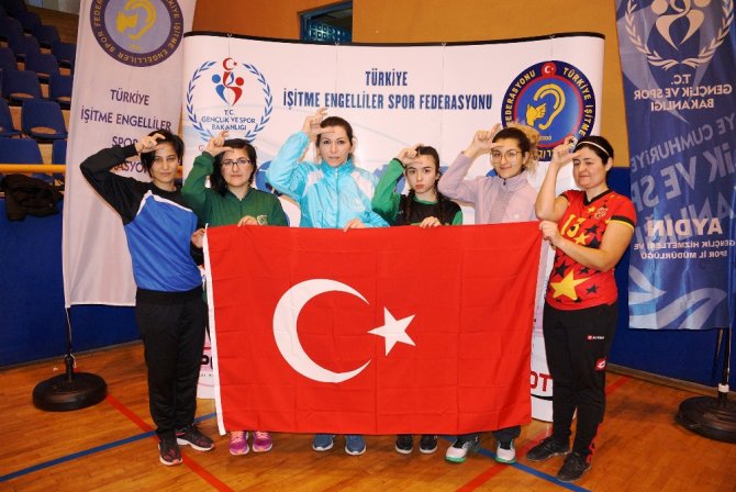 İşitme Engelli Sporculardan Mehmetçik’e Anlamlı Destek